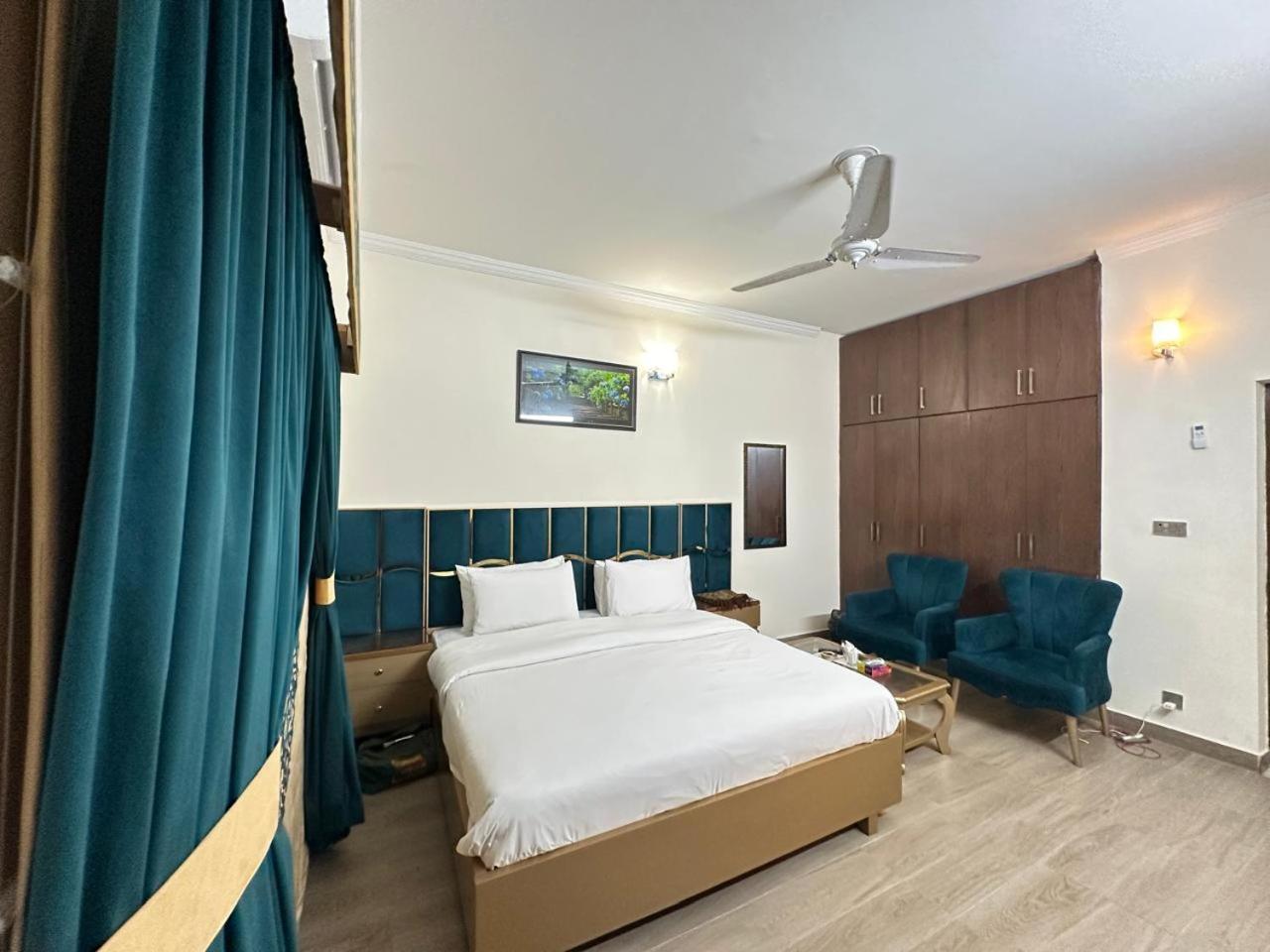 Dream Inn Guest House Исламабад Экстерьер фото