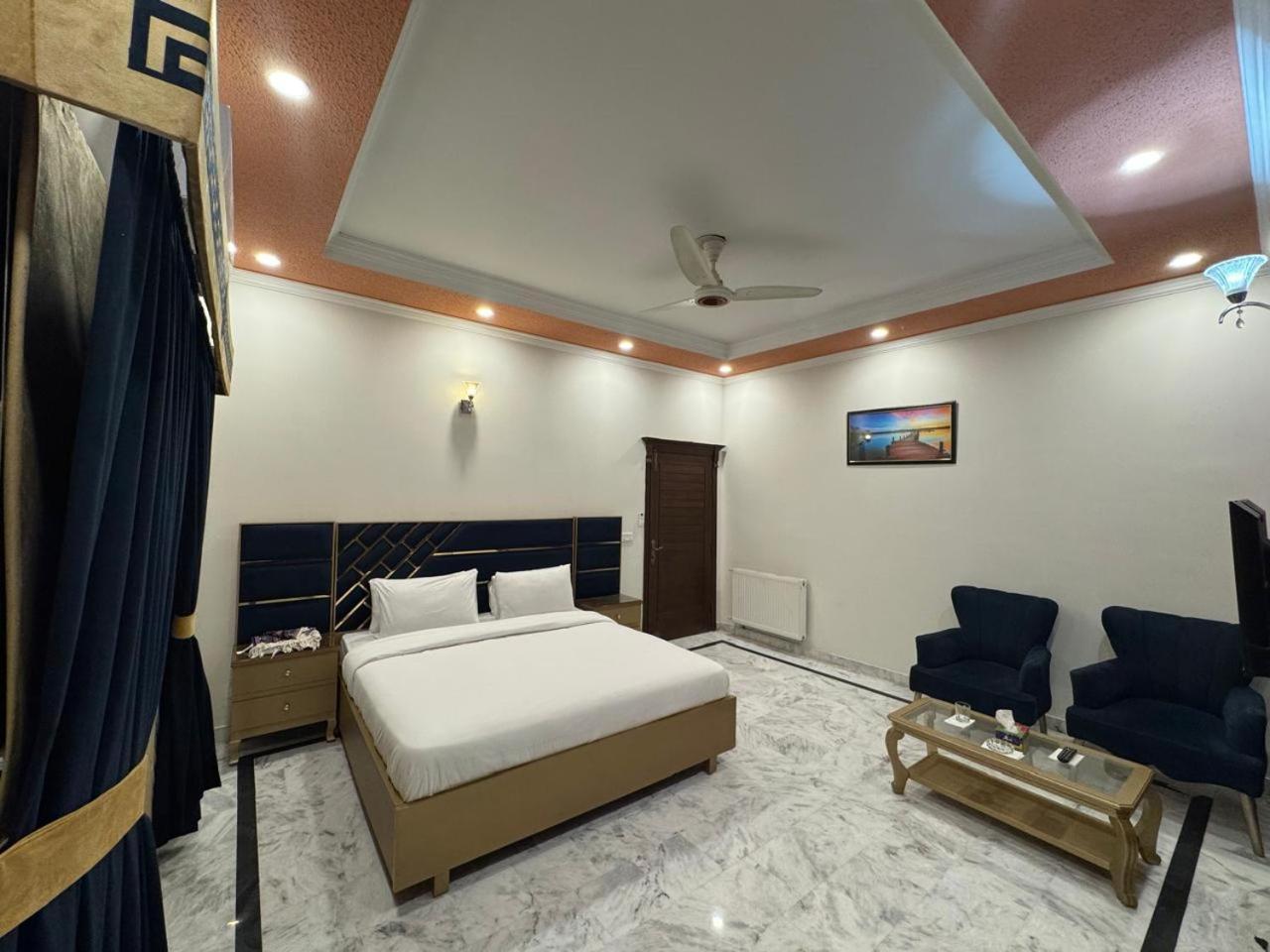 Dream Inn Guest House Исламабад Экстерьер фото