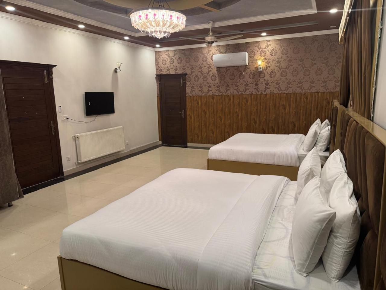 Dream Inn Guest House Исламабад Экстерьер фото